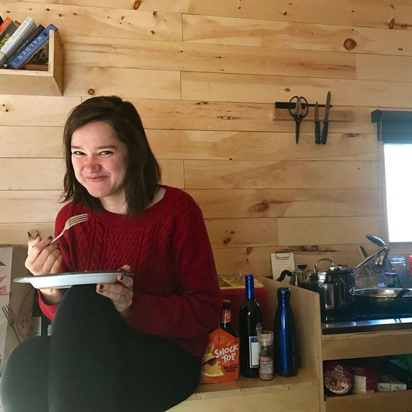 Meet your Posher, Tasha - Picture 1 of 1